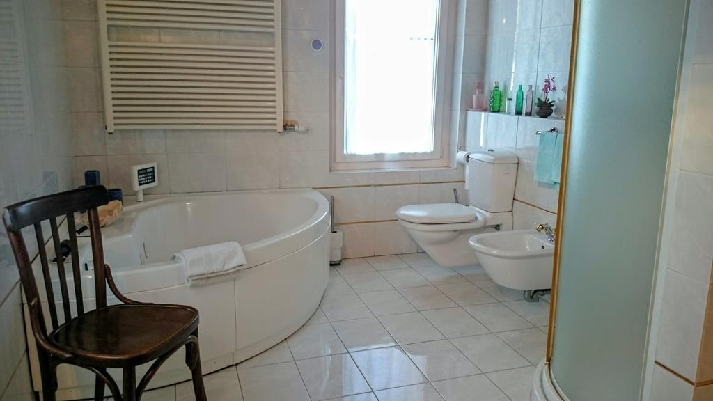 B&B Villa Dei Pini Domegliara Ngoại thất bức ảnh